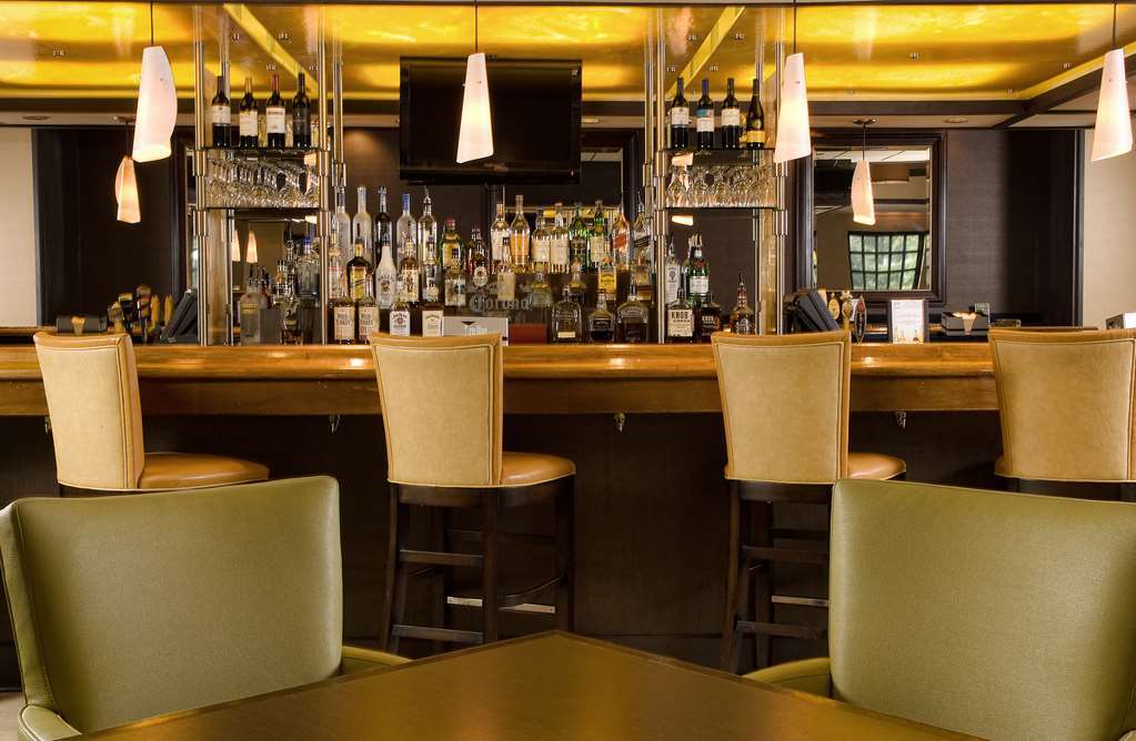 Staybridge Suites Boston - Burlington By Ihg Restaurant photo
